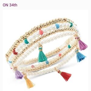 On 34th stretch bracelet set